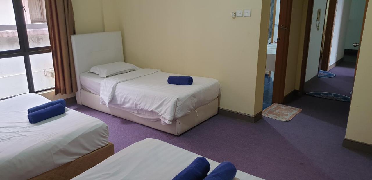 Marina Court Resort Kota Kinabalu-Stay And Get Cash Rebate Екстер'єр фото
