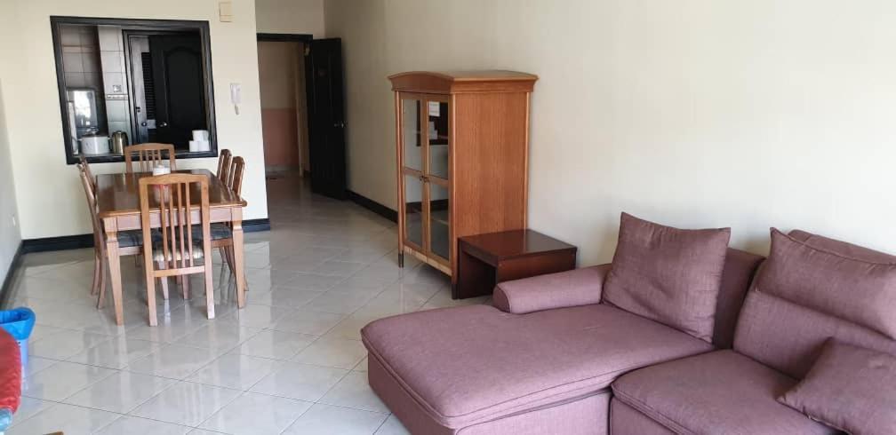 Marina Court Resort Kota Kinabalu-Stay And Get Cash Rebate Екстер'єр фото