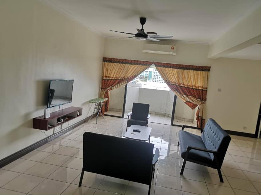 Marina Court Resort Kota Kinabalu-Stay And Get Cash Rebate Номер фото