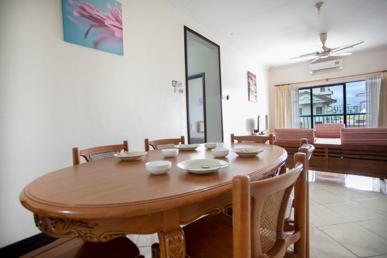 Marina Court Resort Kota Kinabalu-Stay And Get Cash Rebate Екстер'єр фото