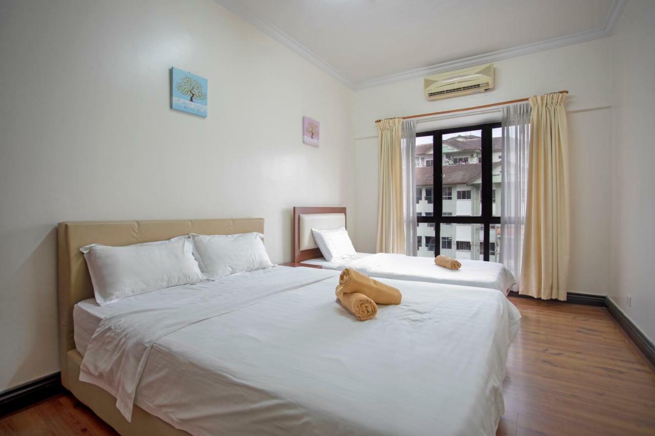 Marina Court Resort Kota Kinabalu-Stay And Get Cash Rebate Екстер'єр фото