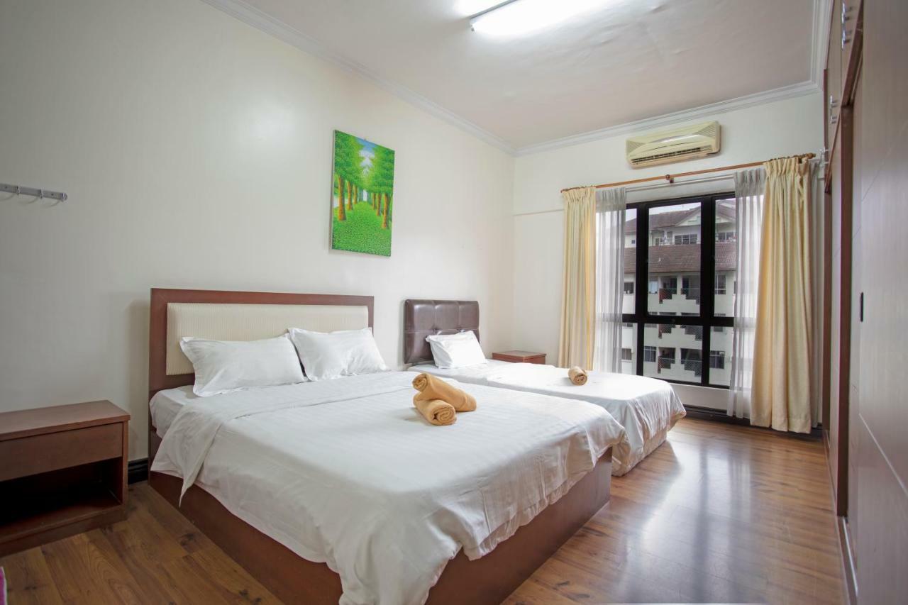 Marina Court Resort Kota Kinabalu-Stay And Get Cash Rebate Екстер'єр фото