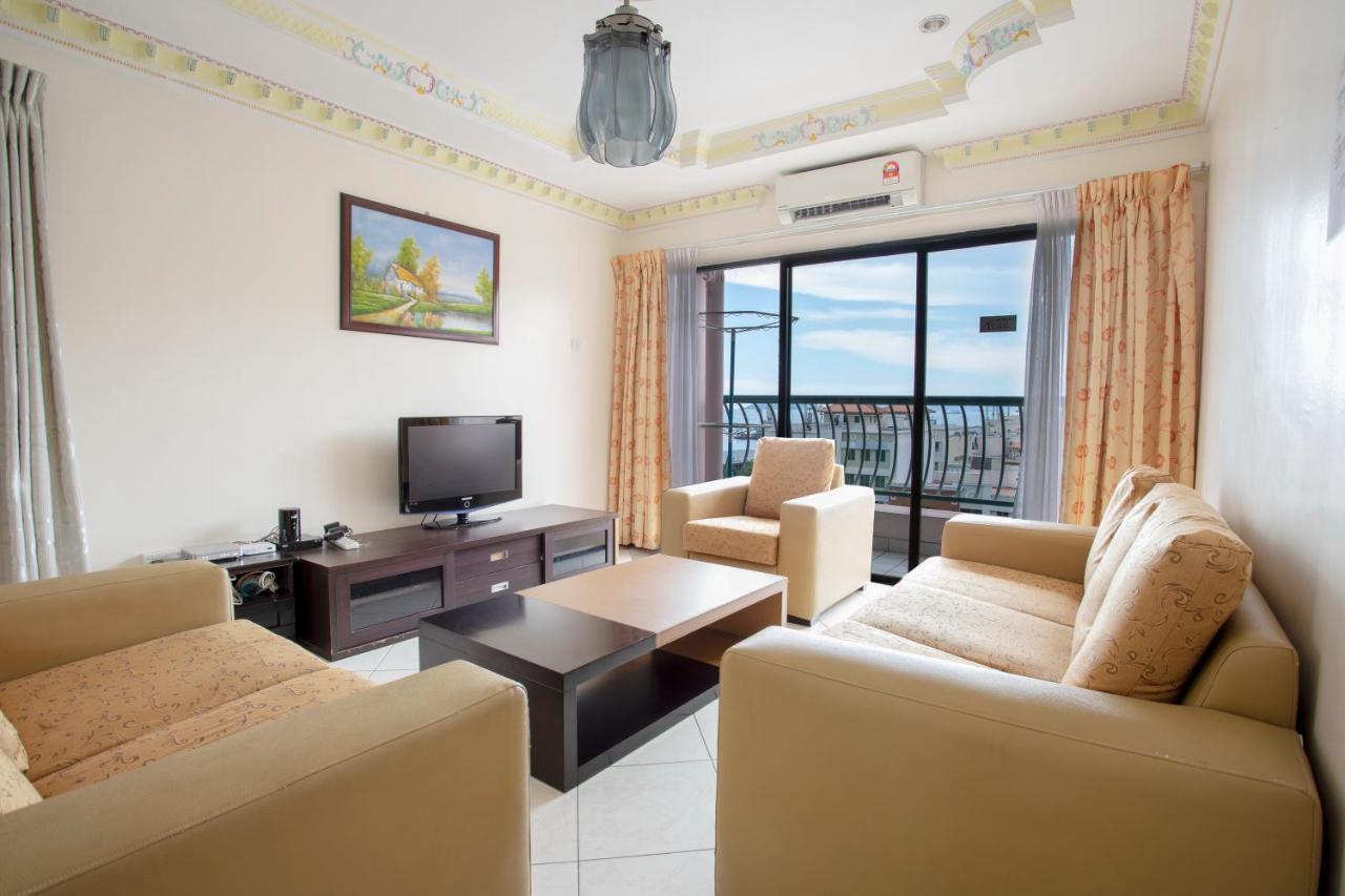 Marina Court Resort Kota Kinabalu-Stay And Get Cash Rebate Екстер'єр фото